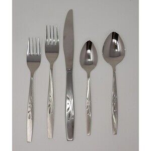 Oneida Will O' Wisp Stainless Steel Heirloom Silverware ~ 5 Piece Place Settings